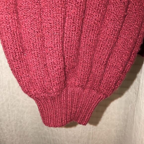 Hollister S Burgundy Knit Balloon Sleeve Mock Sweater - Picture 6 of 10